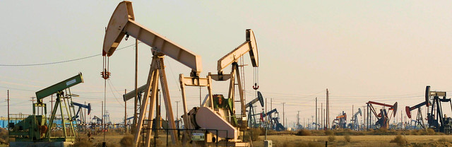 ’Oil well pump jacks’ by Richard Masoner / Cyclelicious